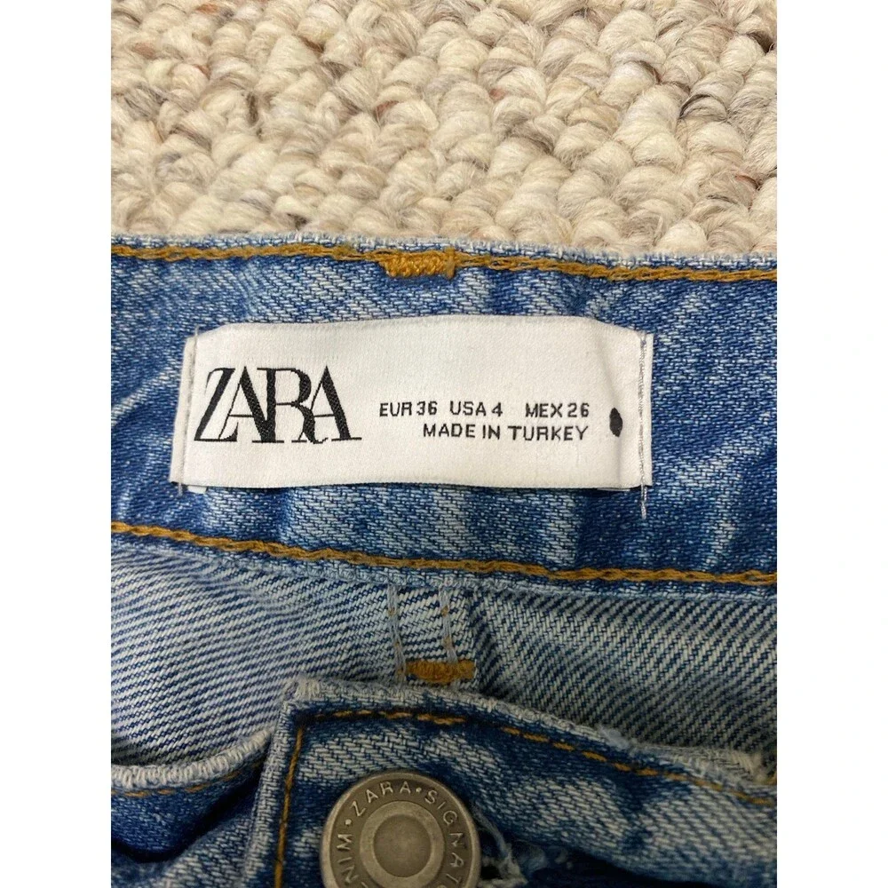 Zara 90s High Rise Relaxed Ankle Straight Leg Rigid Jeans Button Fly Size 4